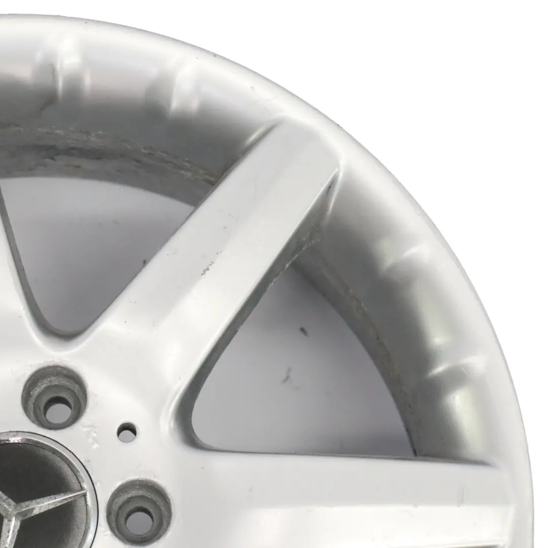 Mercedes W203 Jante alliage argentée 7 branches 17" ET:37 7,5J - SKU A2034011802-1 - Numéro de pièce A2034011802