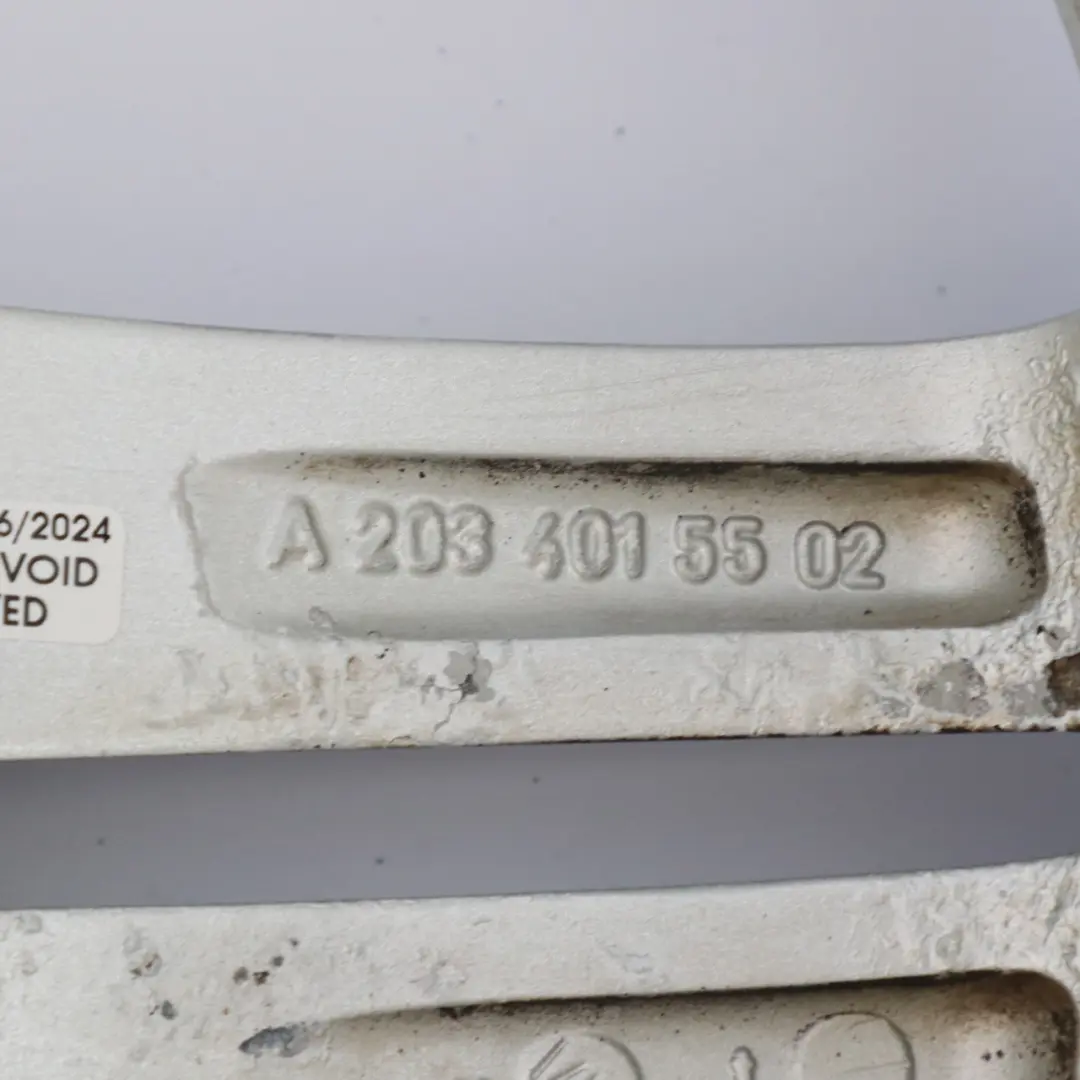 Felga Aluminiowa 18" 7,5J ET:36 do Mercedes W203 o numerze A2034015502 Mercedes W203 Felga Aluminiowa 18" 7,5J ET:36 - SKU A2034015502-1 - Numer Części A2034015502