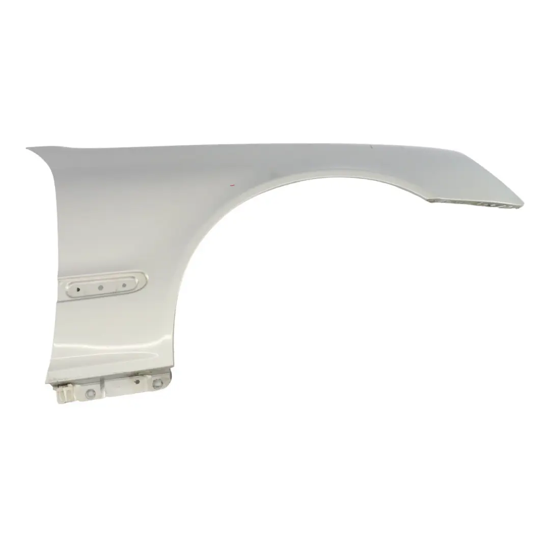 Pannello laterale anteriore destro Parafango Iridium Silver - 775 per Mercedes W203 con numero di parte A2038800218 Mercedes W203 Pannello laterale anteriore destro Parafango Iridium Silver - 775 - SKU A2038800218-IRS1 - Numero di parte A2038800218