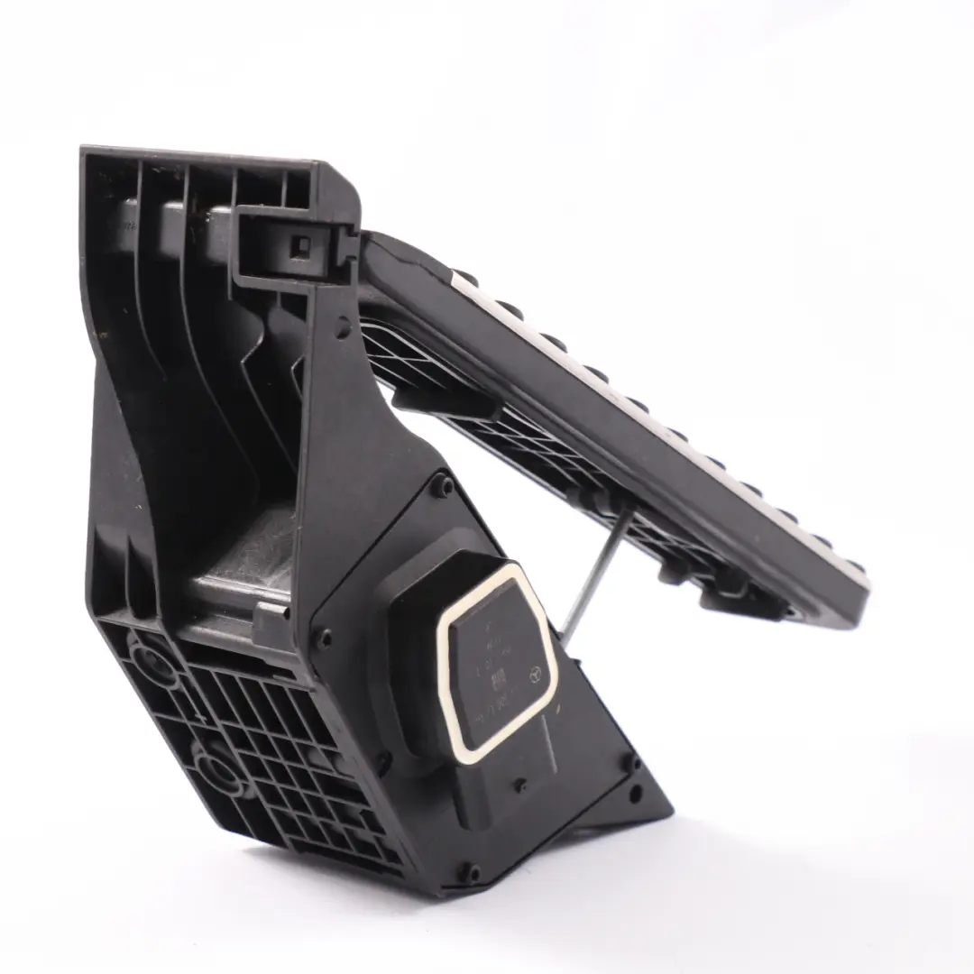 Mercedes C207 Coupe Pedal del acelerador Acelerador Pedal del gas - SKU A2043000804 - Número de pieza A2043000804