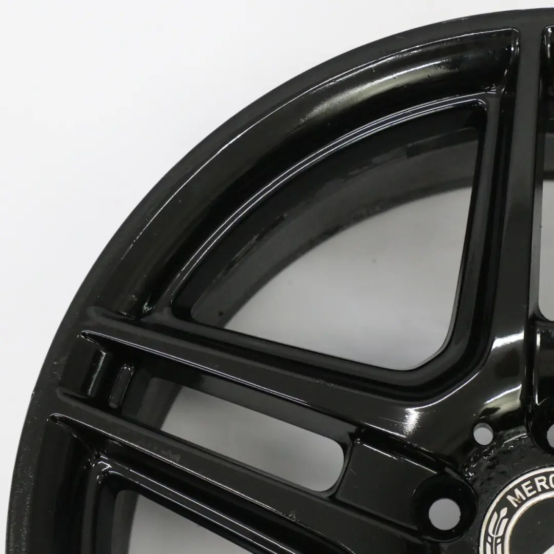 Nero Cerchio In Lega A 5 Doppie Razze 18" ET:50 8J per Mercedes W204 AMG con numero di parte A2044014102 Mercedes W204 AMG Nero Cerchio In Lega A 5 Doppie Razze 18" ET:50 8J - SKU A2044014102-2 - Numero di parte A2044014102