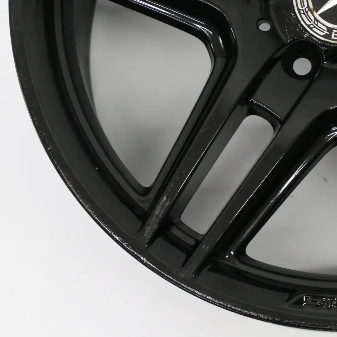 Llanta aleación AMG Negra 5 Radios Dobles 18" ET:50 8J para Mercedes W204 con número de pieza A2044014102 Mercedes W204 Llanta aleación AMG Negra 5 Radios Dobles 18" ET:50 8J - SKU A2044014102-2 - Número de pieza A2044014102