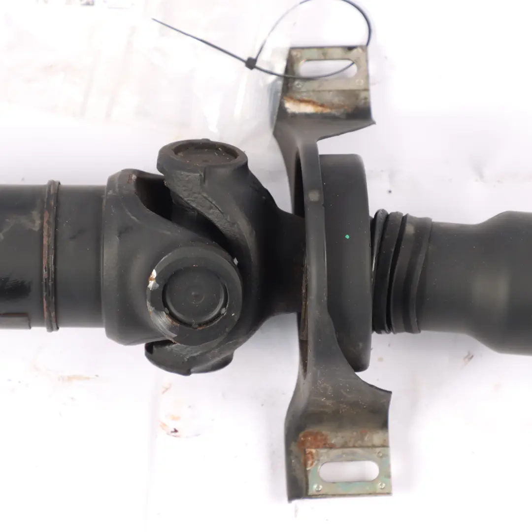 Eje de transmisión Eje de hélice Transmisión para Mercedes W204 con número de pieza A2044102316 Mercedes W204 Eje de transmisión Eje de hélice Transmisión - SKU A2044102316 - Número de pieza A2044102316