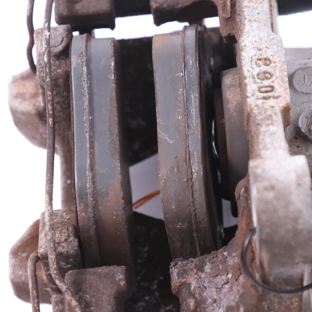 pinza freno trasero derecho unidad rueda para Mercedes W204 con número de pieza A2044230281 Mercedes W204 pinza freno trasero derecho unidad rueda - SKU A2044230281-2 - Número de pieza A2044230281