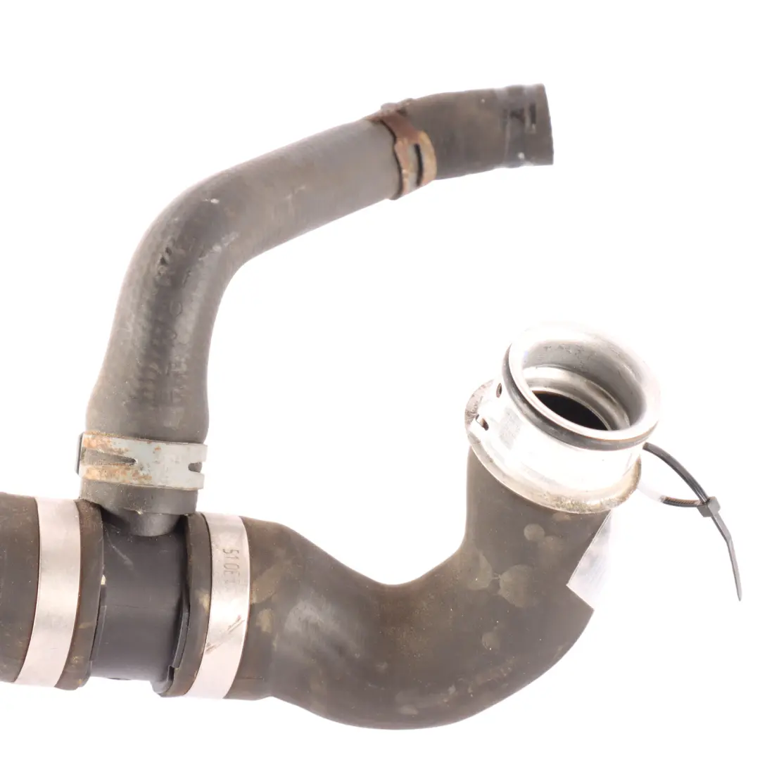 Tuyau d'eau Mercedes W204 C207 Conduite refroidissement radiateur  - SKU A2045012682 - Numéro de pièce A2045012682