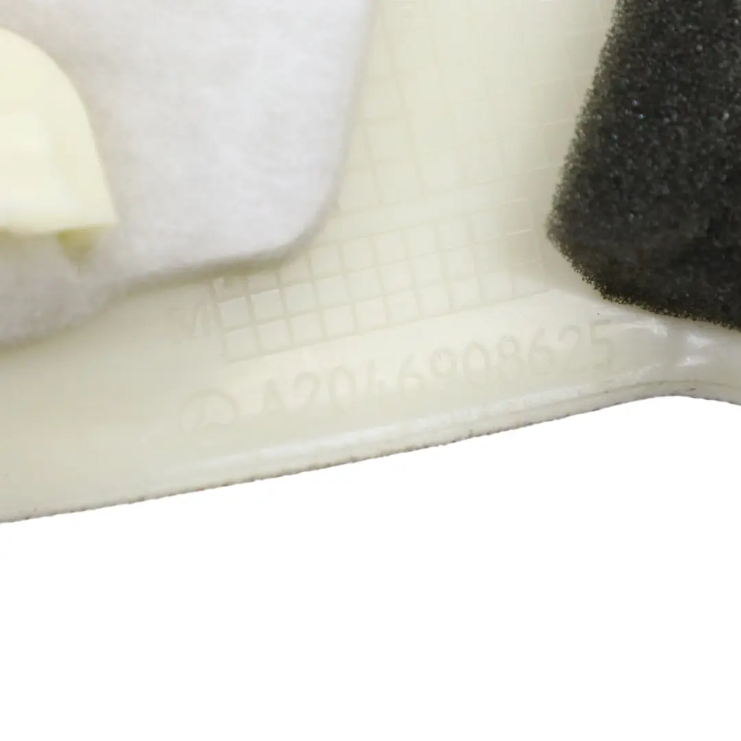 Osłona Obudowa Słupka D Bagażnika Tylna Prawa do Mercedes S204 o numerze A2046908625 Mercedes S204 Osłona Obudowa Słupka D Bagażnika Tylna Prawa - SKU A2046908625 - Numer Części A2046908625