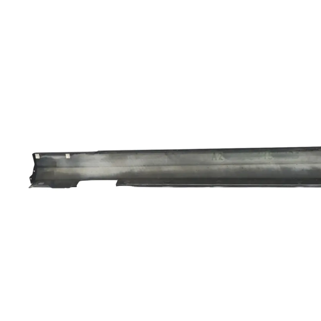 Mercedes W204 Cache Latérale Panneau de Seuil Droit Noir Magnetite - 183 - SKU A2046981454-MTS1 - Numéro de pièce A2046981454