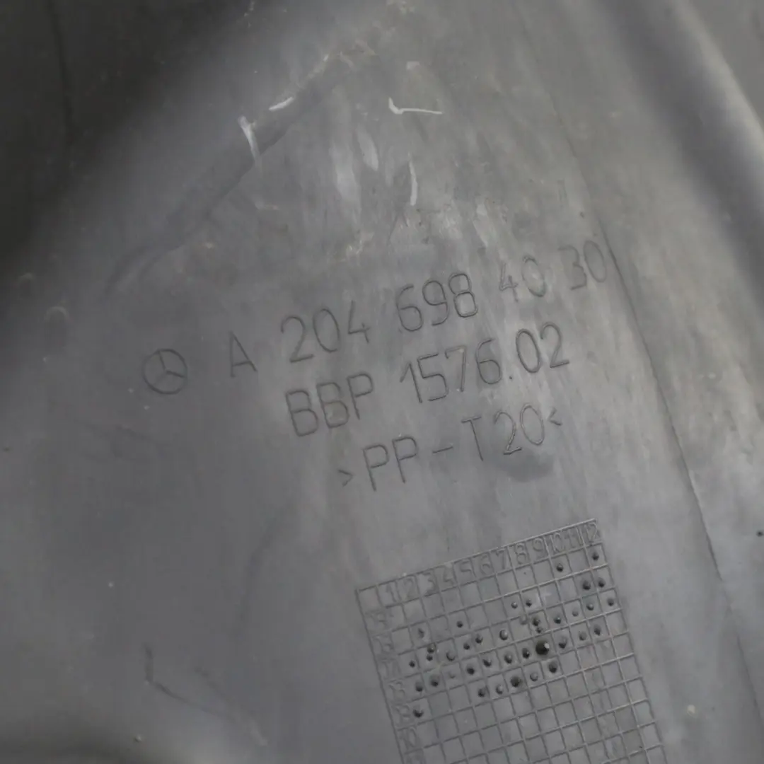 Mercedes W204 Paso rueda delantero derecho Rueda Sección Panel - SKU A2046984030-1 - Número de pieza A2046984030