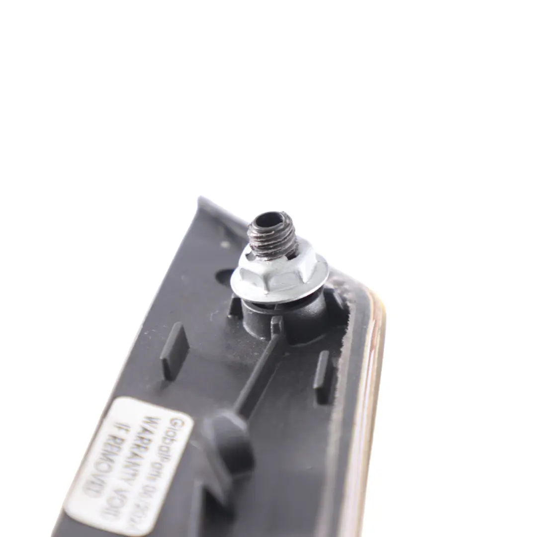 Türleiste Vorne Links Verkleidung Abdeckung für Mercedes W204 mit Teilenummer A2047200122 Mercedes W204 Türleiste Vorne Links Verkleidung Abdeckung - SKU A2047200122-1 - Teilenummer A2047200122