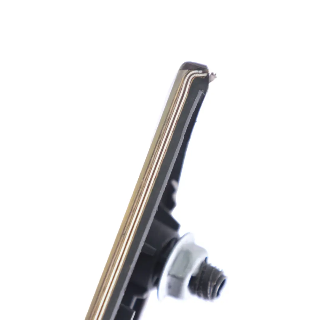 Tira de puerta delantera izquierda Tapa embellecedora para Mercedes W204 con número de pieza A2047200122 Mercedes W204 Tira de puerta delantera izquierda Tapa embellecedora - SKU A2047200122-1 - Número de pieza A2047200122