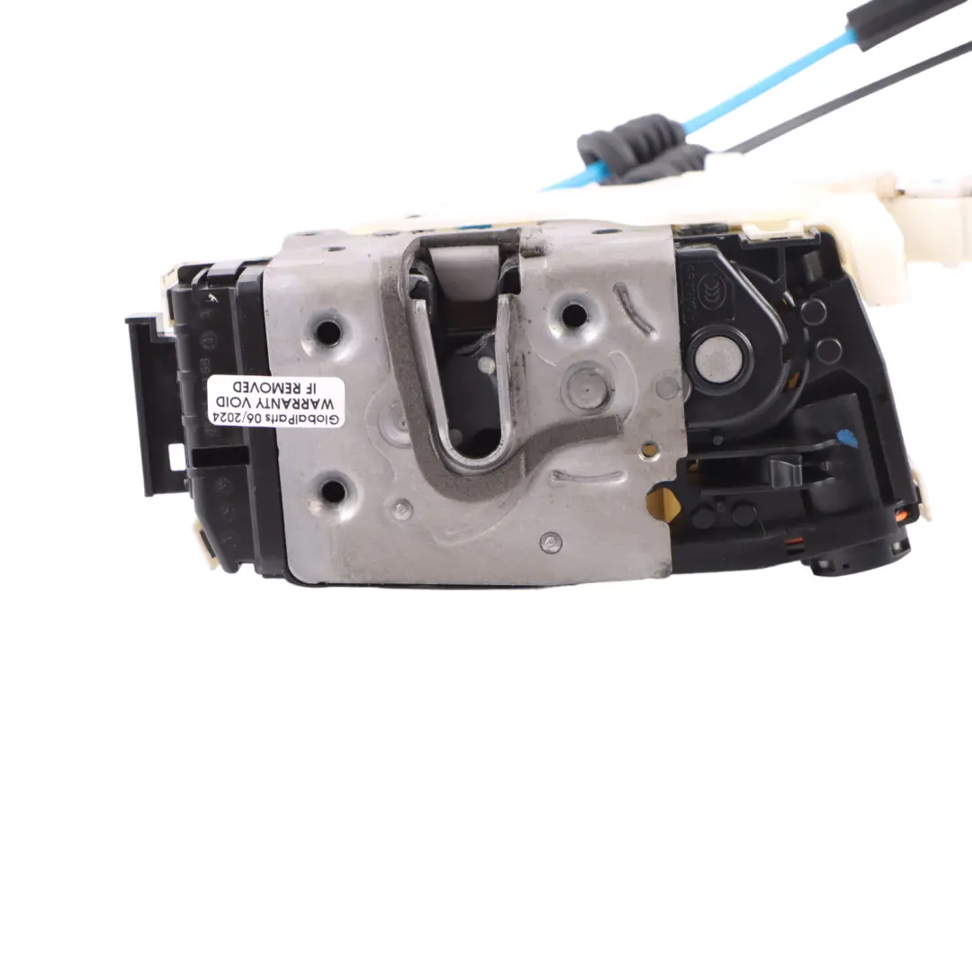 Door Lock Rear Door Left N/S Close Automatic Lock to Mercedes W204 W212 with Part number A2047301735 Mercedes W204 W212 Door Lock Rear Door Left N/S Close Automatic Lock - SKU A2047301735 - Part number A2047301735