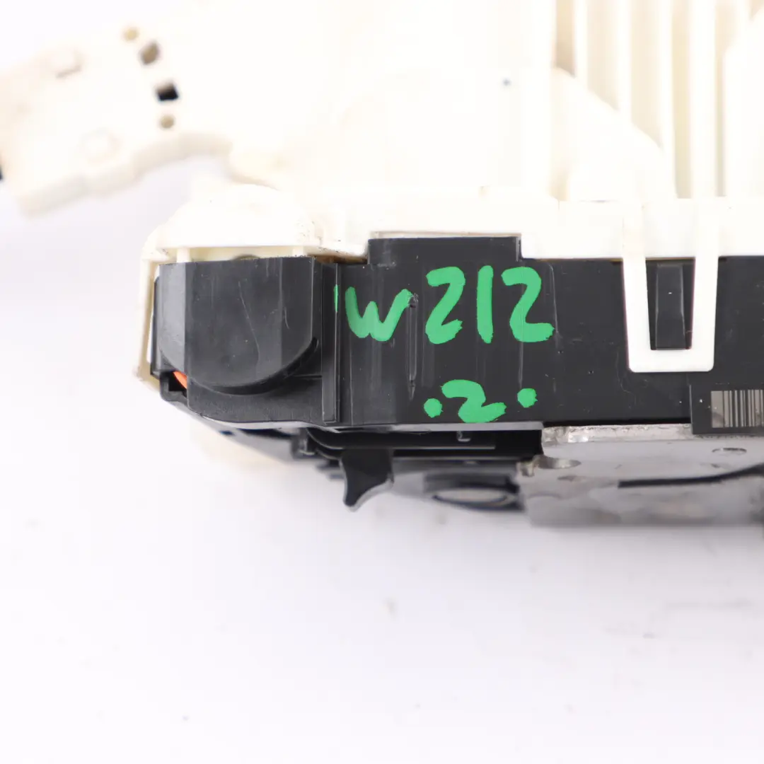 Door Lock Rear Door Left N/S Close Automatic Lock to Mercedes W204 W212 with Part number A2047301735 Mercedes W204 W212 Door Lock Rear Door Left N/S Close Automatic Lock - SKU A2047301735 - Part number A2047301735