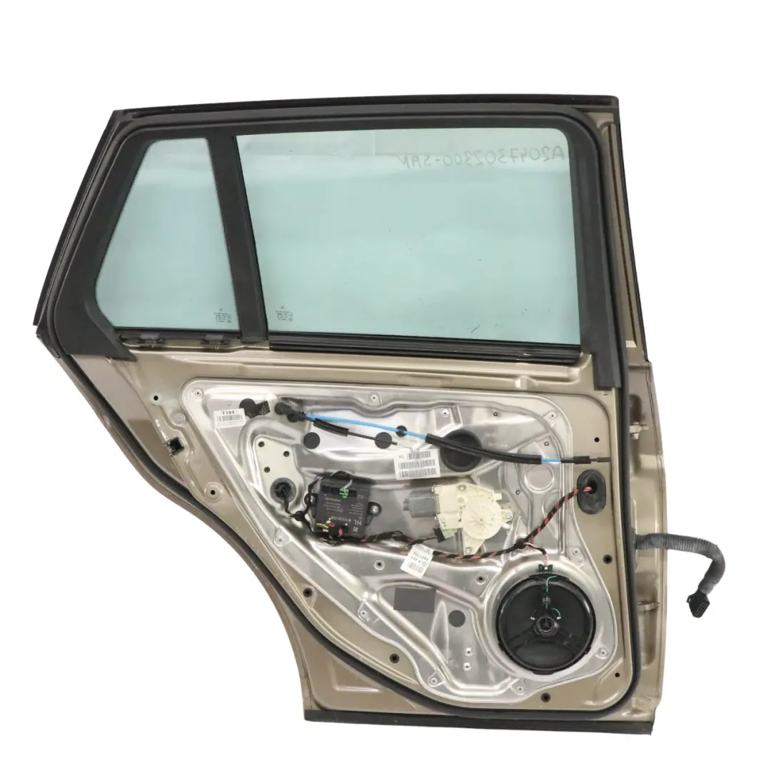 Mercedes S204 Porte Arrière Gauche Revêtement Sanidine Beige Métallisé - 798 - SKU A2047302300-SAN - Numéro de pièce A2047302300