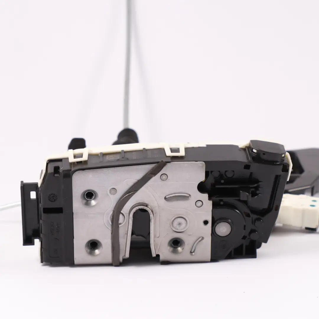 Cerradura puerta Mercedes ML W166 Actuador cierre trasero derecho para con número de pieza A2047303635 Cerradura puerta Mercedes ML W166 Actuador cierre trasero derecho - SKU A2047303635-4 - Número de pieza A2047303635