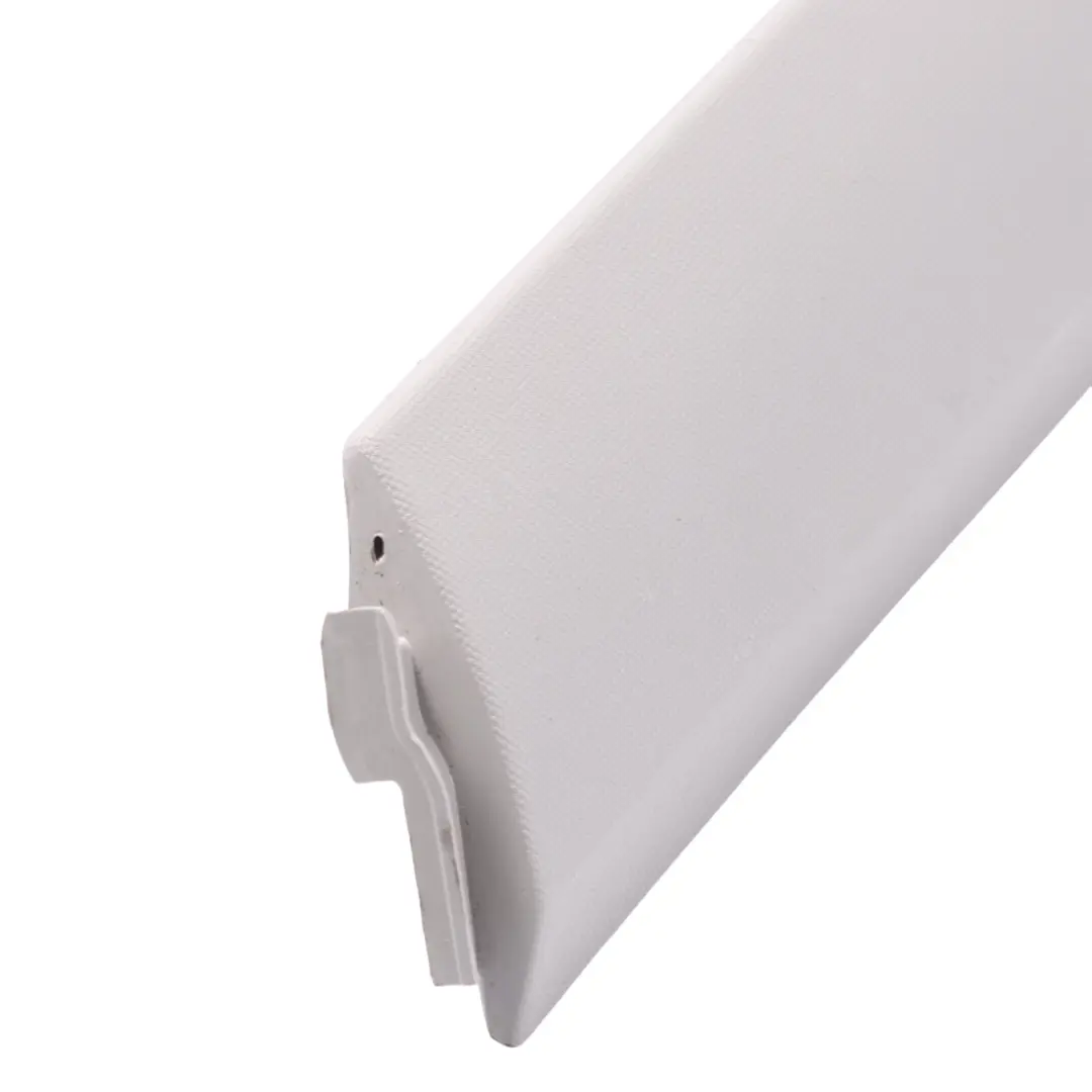 Embellecedor Maletero Mercedes S204 Tapa Superior Trasera Derecha para con número de pieza A2047400271 Embellecedor Maletero Mercedes S204 Tapa Superior Trasera Derecha - SKU A2047400271-1 - Número de pieza A2047400271