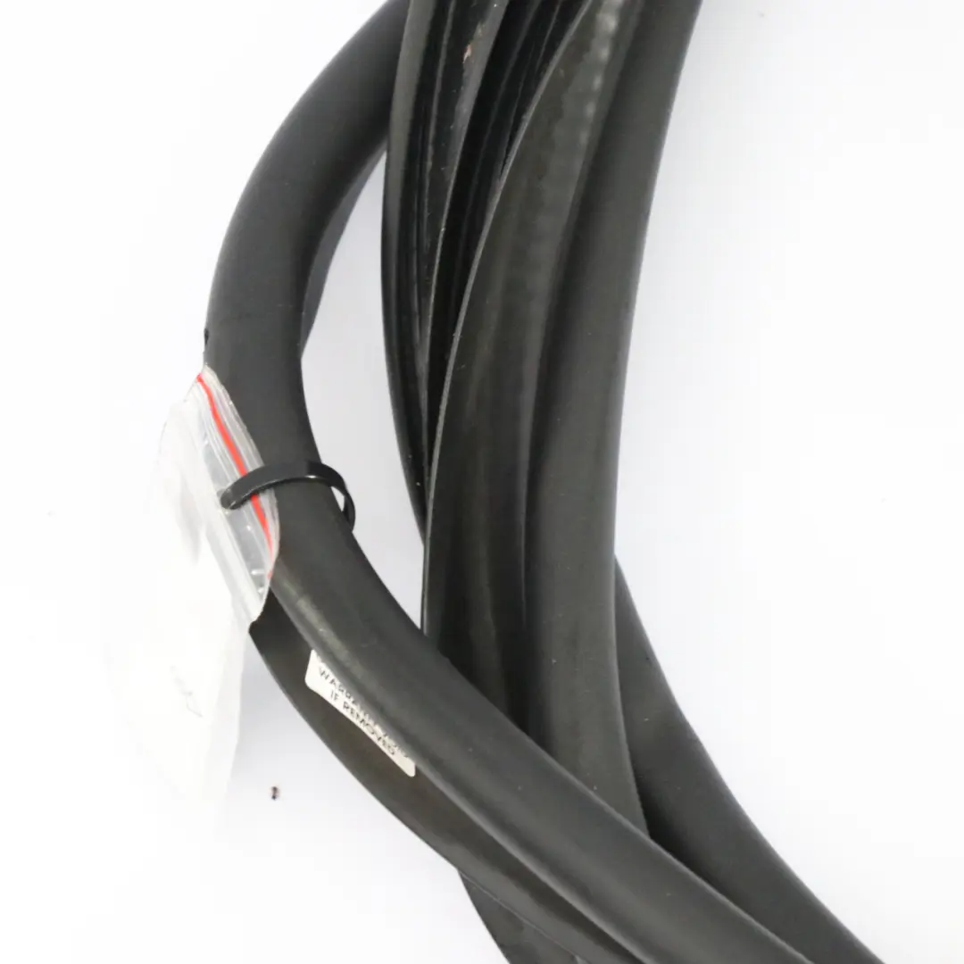 Mercedes S204 Tapa maletero Puerta trasera Junta goma estanqueidad - SKU A2047400378 - Número de pieza A2047400378