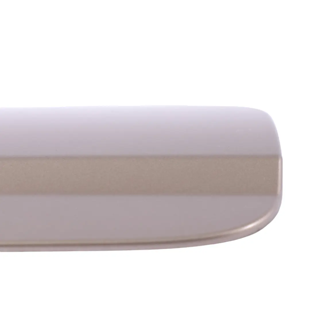 Tappo serbatoio carburante sportello rifornimento Sanidine Beige per Mercedes S204 con numero di parte A2047540009 Mercedes S204 Tappo serbatoio carburante sportello rifornimento Sanidine Beige - SKU A2047540009-SAN - Numero di parte A2047540009