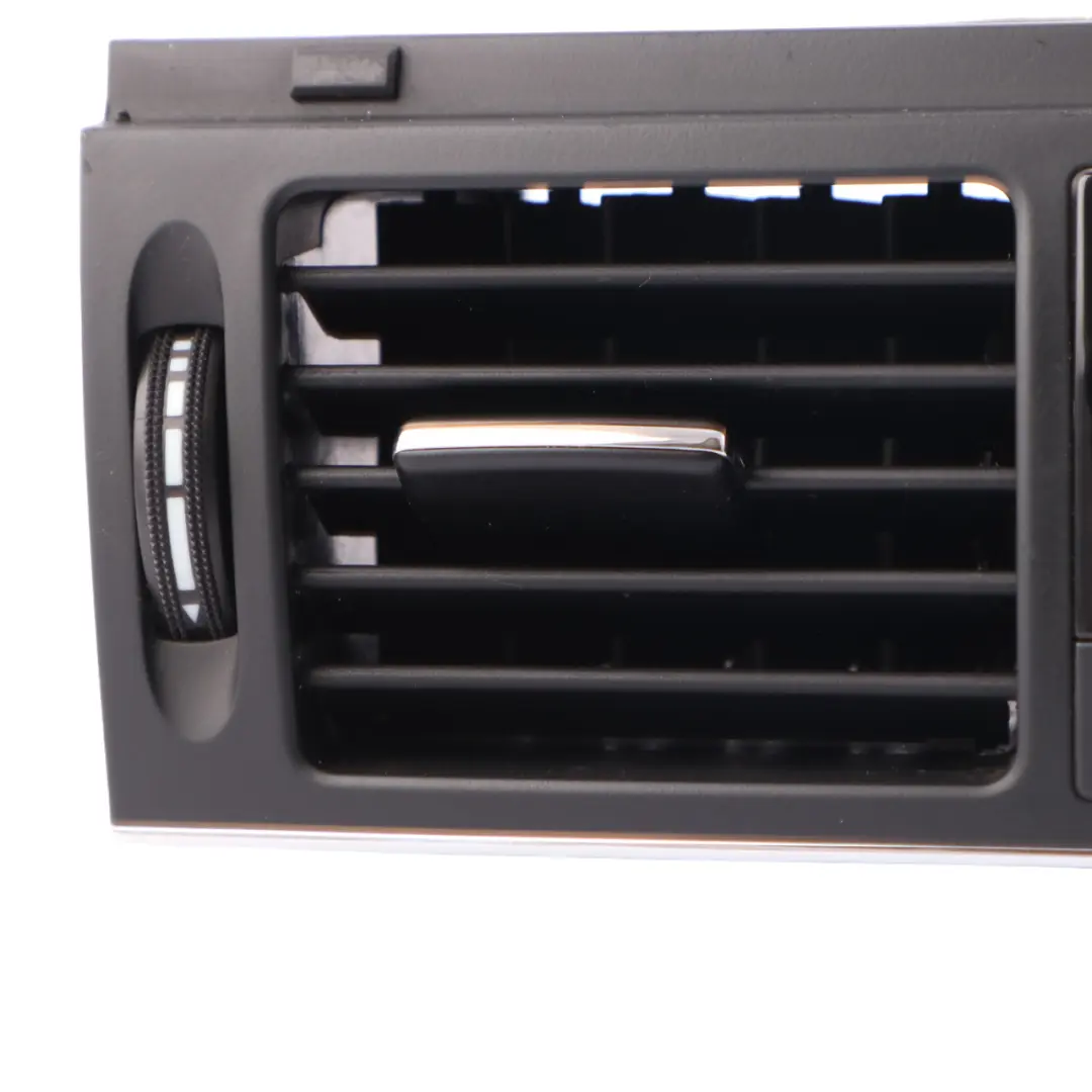 Vent Grille Armaturen Brett Front Hazard Schalter für Mercedes W204 Air mit Teilenummer A2048303954 Mercedes W204 Air Vent Grille Armaturen Brett Front Hazard Schalter - SKU A2048303954 - Teilenummer A2048303954