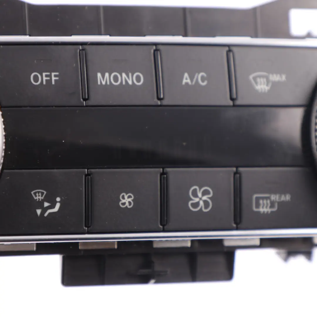 A/C condizionamento d'aria Modulo pannello controllo per Mercedes W204 con numero di parte A2048309385 Mercedes W204 A/C condizionamento d'aria Modulo pannello controllo - SKU A2048309385 - Numero di parte A2048309385