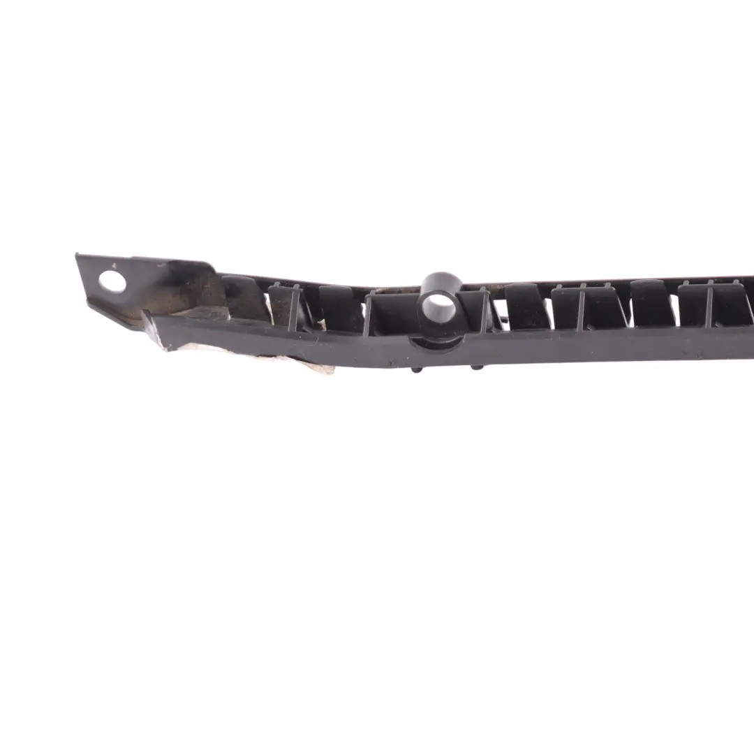 Mercedes S204 Parachoques Guía de montaje trasero Soporte - SKU A2048800530 - Número de pieza A2048800530