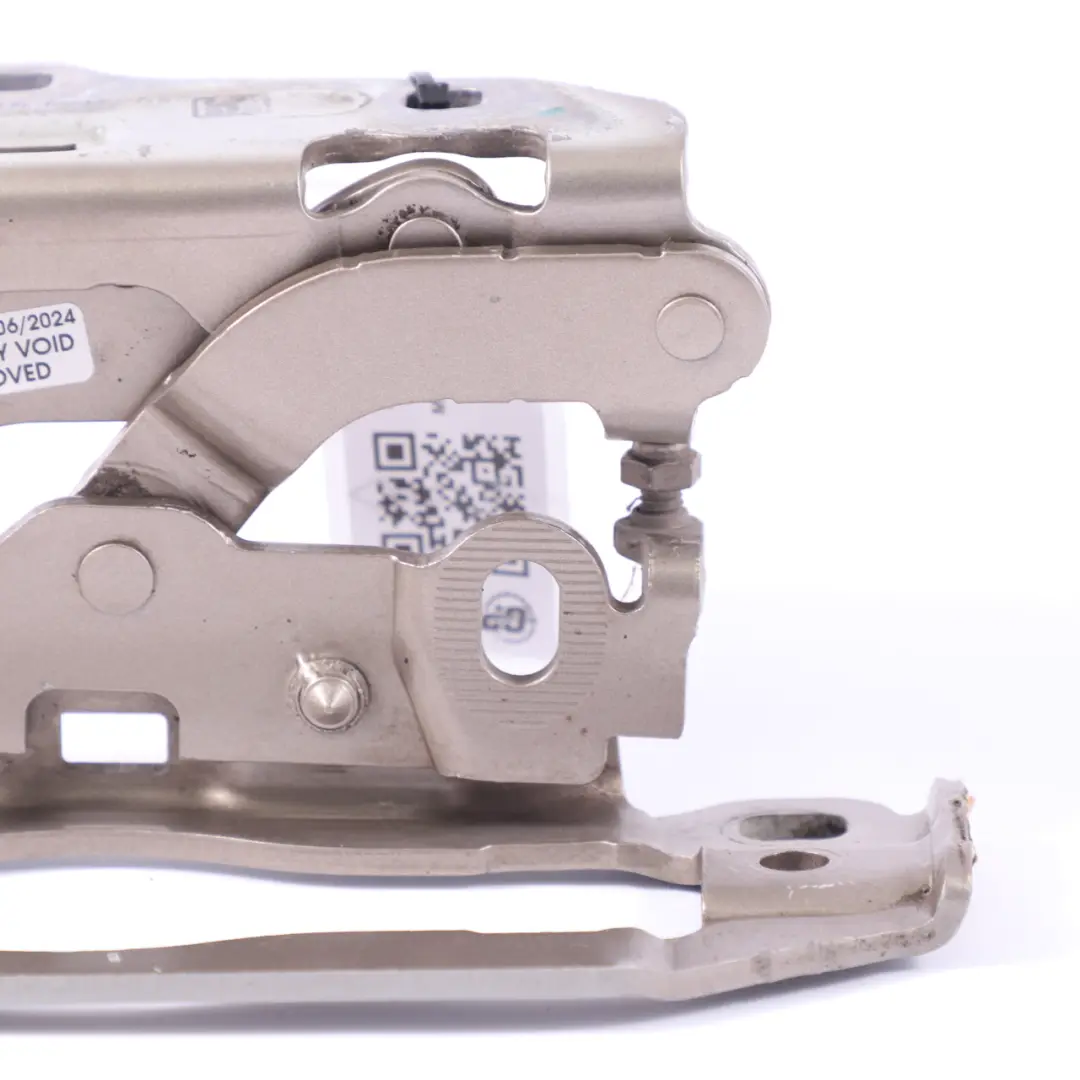  Charnière capot Mercedes S204 W212 Capot avant gauche Sanidine Beige Metallic - SKU A2048800728-SAN - Numéro de pièce A2048800728
