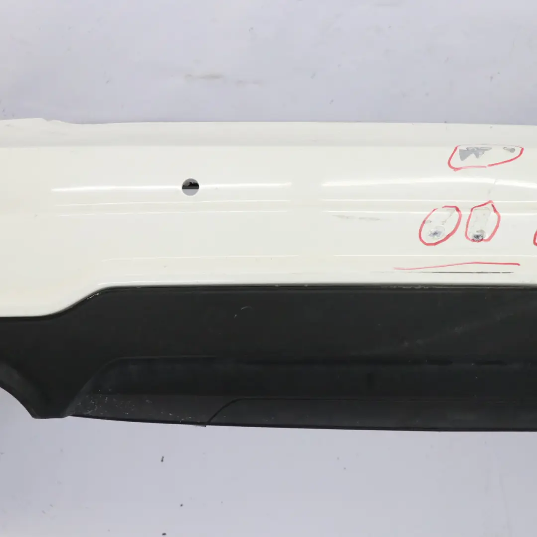 Zderzak Tylny AMG Calcite White - 650 do Mercedes W204 C204 o numerze A2048809347 Mercedes W204 C204 Zderzak Tylny AMG Calcite White - 650 - SKU A2048809347-CW1 - Numer Części A2048809347