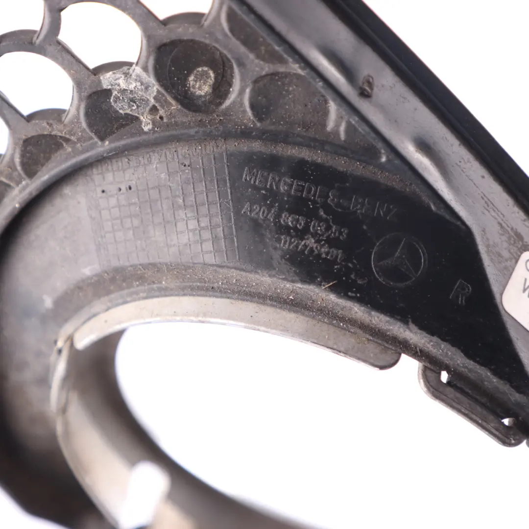 Frontstoßstange Kühlergrill Links Zierleiste für Mercedes W204 mit Teilenummer A2048851674 Mercedes W204 Frontstoßstange Kühlergrill Links Zierleiste - SKU A2048851674 - Teilenummer A2048851674