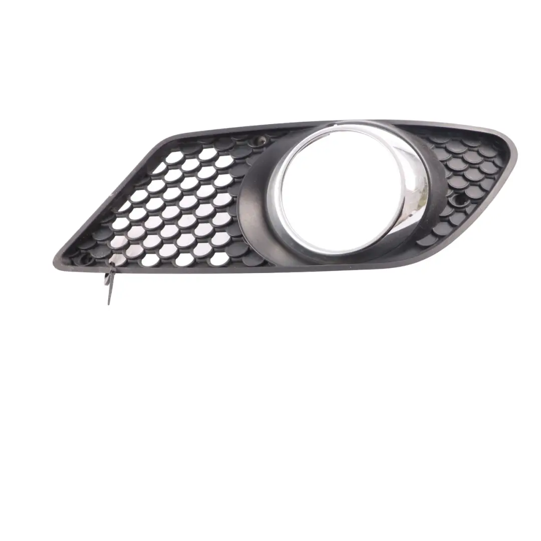 Kratka Grill Przedniego Zderzaka Lewa do Mercedes W204 o numerze A2048851674 Mercedes W204 Kratka Grill Przedniego Zderzaka Lewa - SKU A2048851674 - Numer Części A2048851674