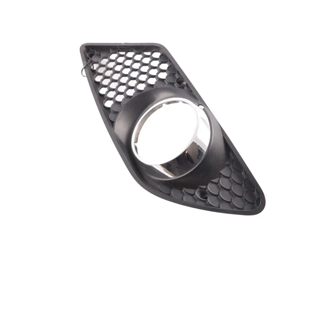 Kratka Grill Przedniego Zderzaka Lewa do Mercedes W204 o numerze A2048851674 Mercedes W204 Kratka Grill Przedniego Zderzaka Lewa - SKU A2048851674 - Numer Części A2048851674