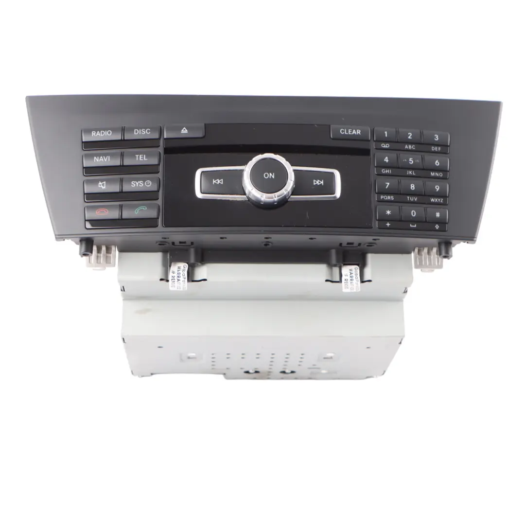 Unidad Principal Radio CD Audio Navegador Satélite Control para Mercedes W204 con número de pieza A2049001813 Mercedes W204 Unidad Principal Radio CD Audio Navegador Satélite Control - SKU A2049001813 - Número de pieza A2049001813