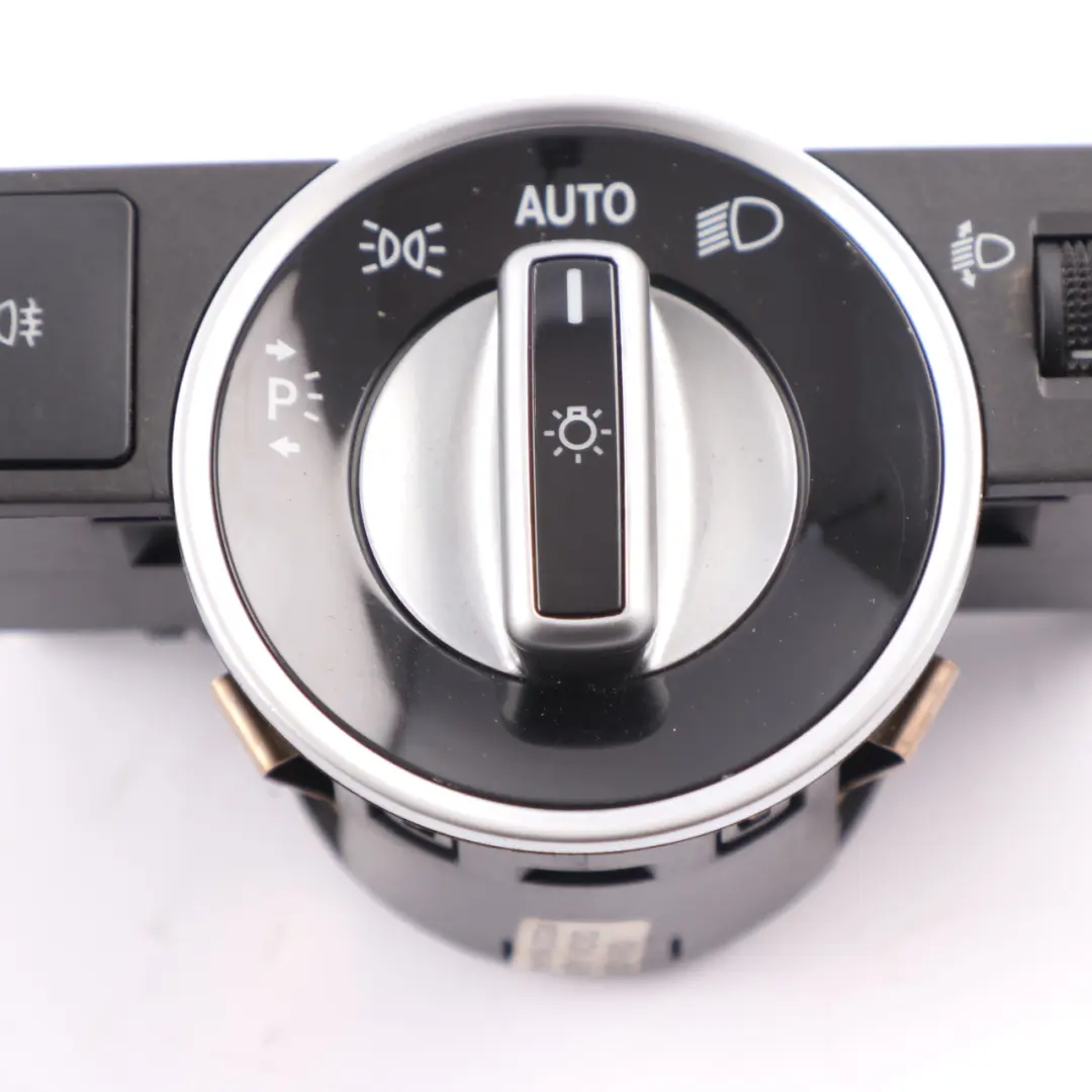Mercedes W166 faros antiniebla panel de control Asamblea - SKU A2049053503 - Número de pieza A2049053503
