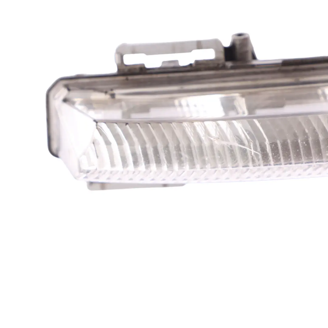Luz De Circulación Diurna Faro Antiniebla Derecho para Mercedes W204 W212 con número de pieza A2049069000 Mercedes W204 W212 Luz De Circulación Diurna Faro Antiniebla Derecho - SKU A2049069000-1 - Número de pieza A2049069000
