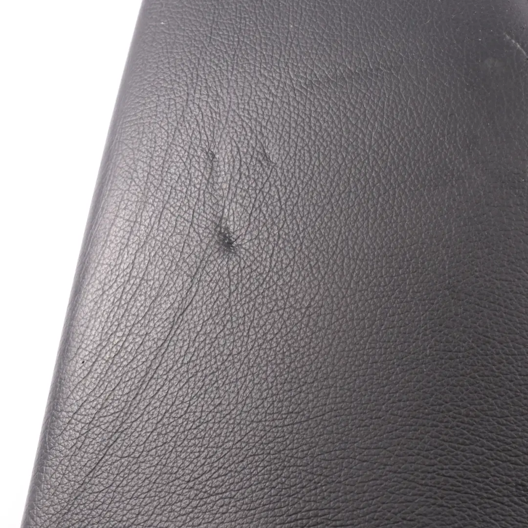 Sitzlehne hinten rechts Panel Leder für Mercedes S204 Kombi mit Teilenummer A2049204430 Mercedes S204 Kombi Sitzlehne hinten rechts Panel Leder - SKU A2049204430 - Teilenummer A2049204430