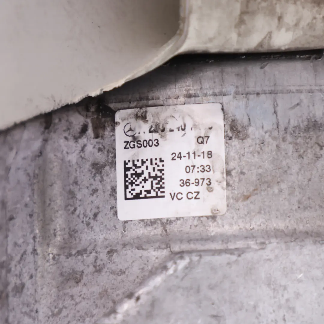 OM651 Support Moteur Avant Droit pour Mercedes X253 GLC 220d Diesel à propos du numéro de pièce A2052407900 Mercedes X253 GLC 220d Diesel OM651 Support Moteur Avant Droit - SKU A2052407900 - Numéro de pièce A2052407900