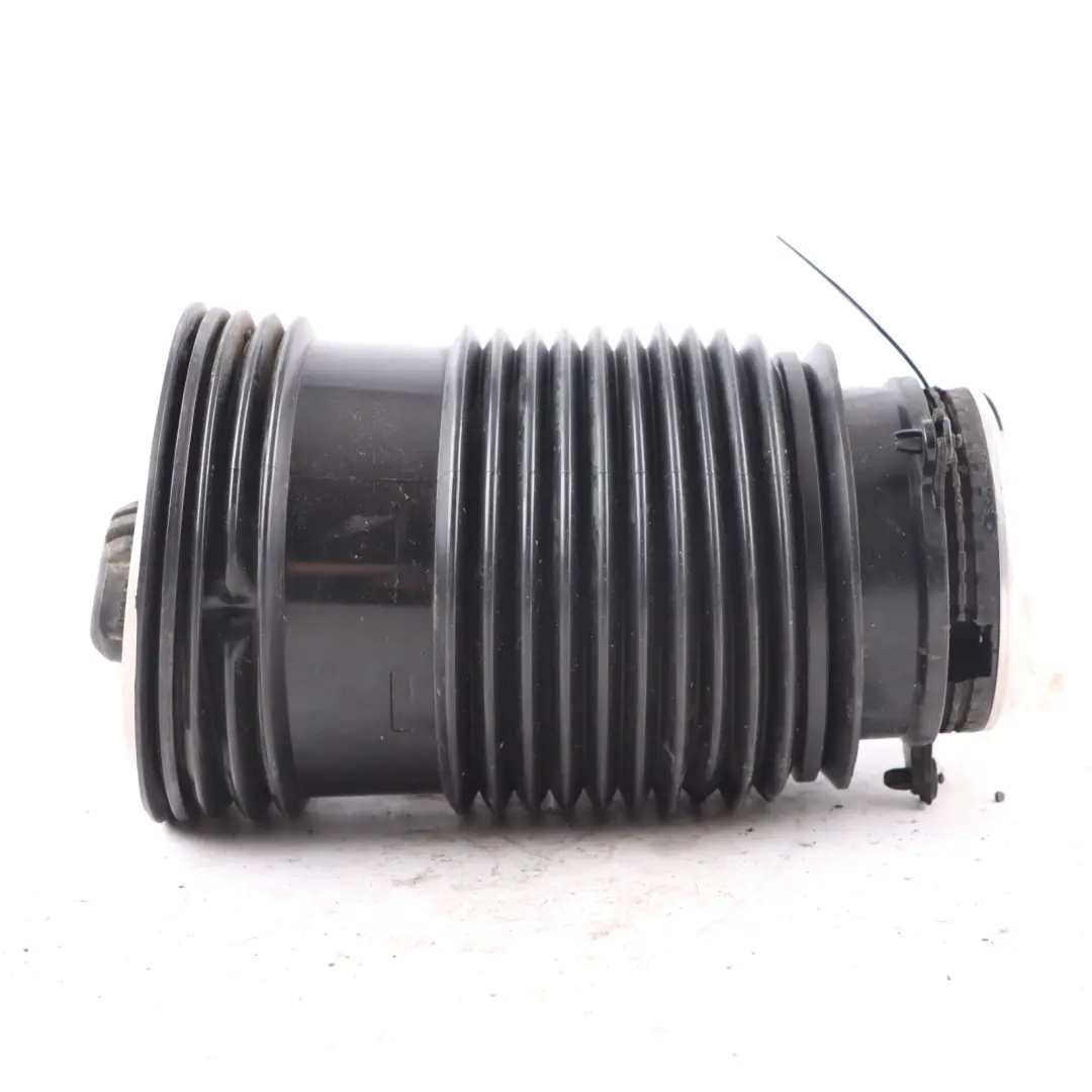 Molla Pneumatica Sospensione Posteriore Sinistra per Mercedes W205 con numero di parte A2053200725 Mercedes W205 Molla Pneumatica Sospensione Posteriore Sinistra - SKU A2053200725 - Numero di parte A2053200725