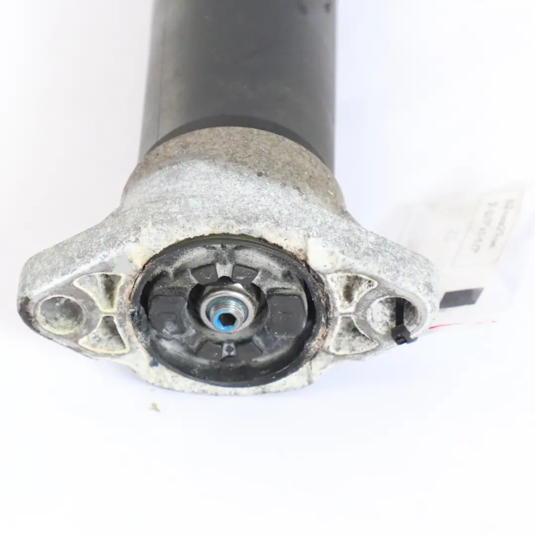 Amortyzator Tylny Prawy Lewy do Mercedes W205 o numerze A2053207830 Mercedes W205 Amortyzator Tylny Prawy Lewy - SKU A2053207830 - Numer Części A2053207830