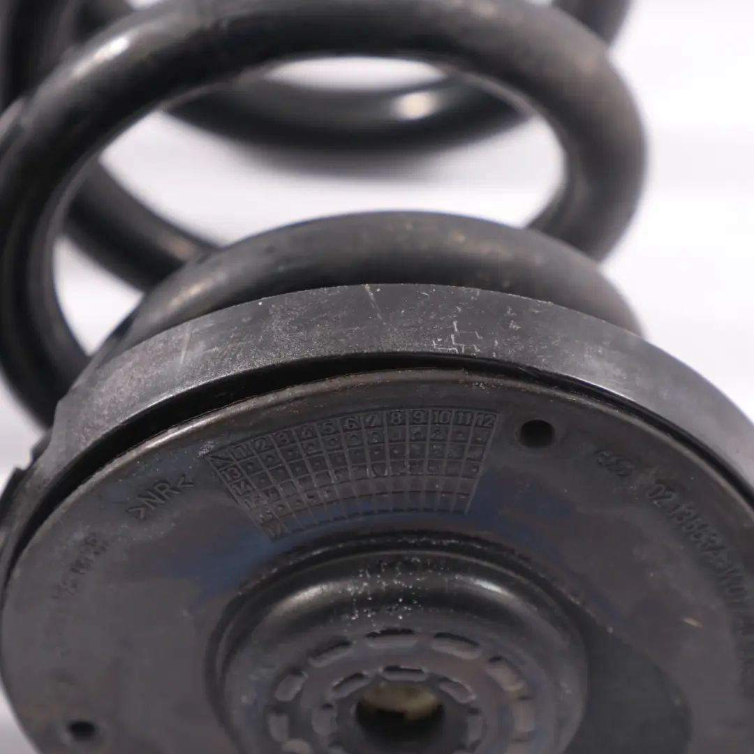 Sospensione elicoidale posteriore sinistra destra pour Mercedes W205 à propos du numéro de pièce A2053240104 Mercedes W205 Sospensione elicoidale posteriore sinistra destra - SKU A2053240104 - Numéro de pièce A2053240104