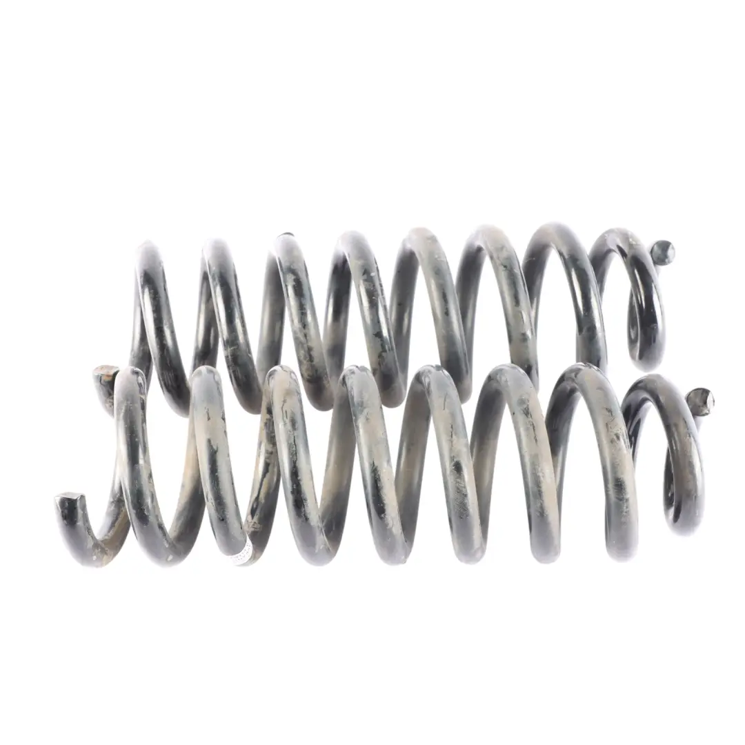 Mercedes A205 Muelle helicoidal Eje trasero Izquierda Derecha Juego - SKU A2053241204 - Número de pieza A2053241204