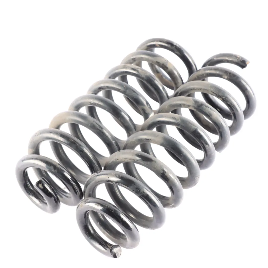 Sprężyna Zawieszenia do Mercedes A205 o numerze A2053241204 Mercedes A205 Sprężyna Zawieszenia - SKU A2053241204 - Numer Części A2053241204