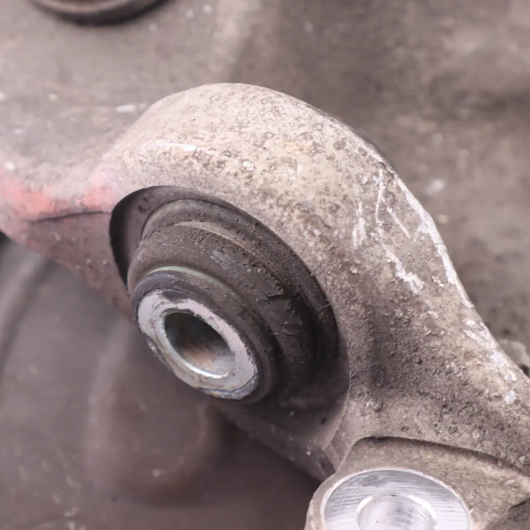 Radträger Nabe hinten rechts Lager Achshalter für Mercedes W205 mit Teilenummer A2053500241 Mercedes W205 Radträger Nabe hinten rechts Lager Achshalter - SKU A2053500241-5 - Teilenummer A2053500241