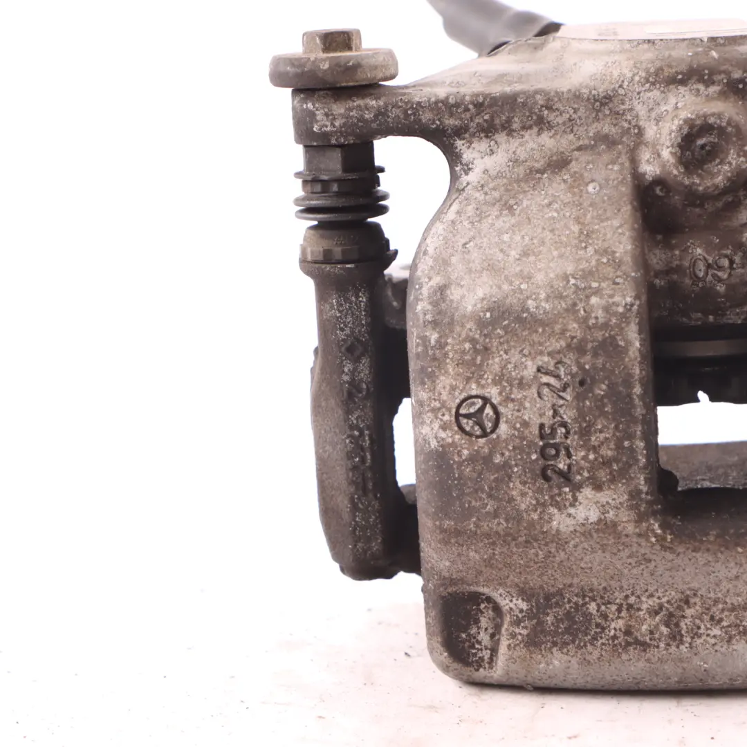 Brake Caliper Front Left N/S Wheel Brake Unit 295x24 to Mercedes W205 with Part number A2054210581 Mercedes W205 Brake Caliper Front Left N/S Wheel Brake Unit 295x24 - SKU A2054210581 - Part number A2054210581