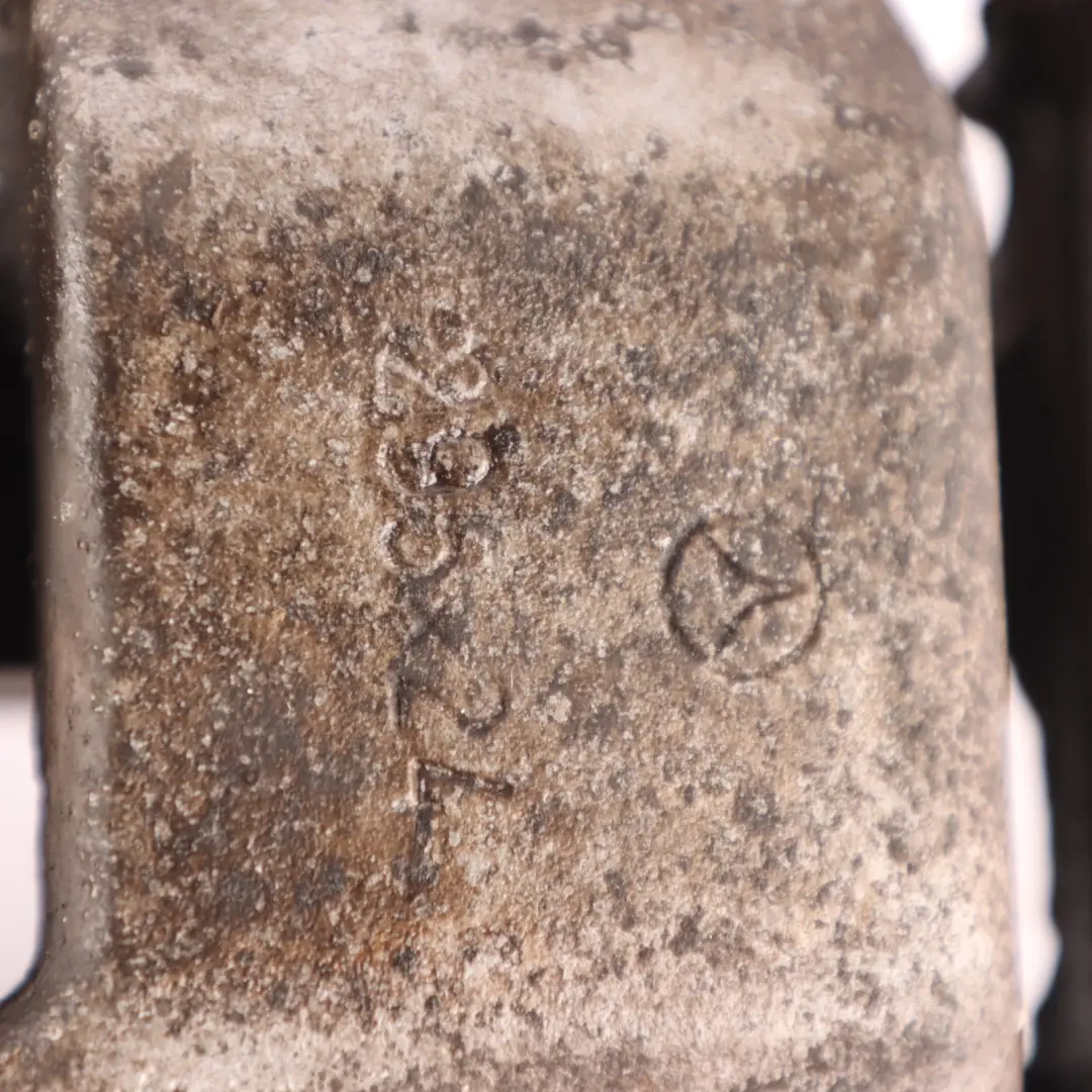 Zacisk Hamulcowy Przedni Prawy Przód do Mercedes W205 o numerze A2054210681 Mercedes W205 Zacisk Hamulcowy Przedni Prawy Przód - SKU A2054210681 - Numer Części A2054210681