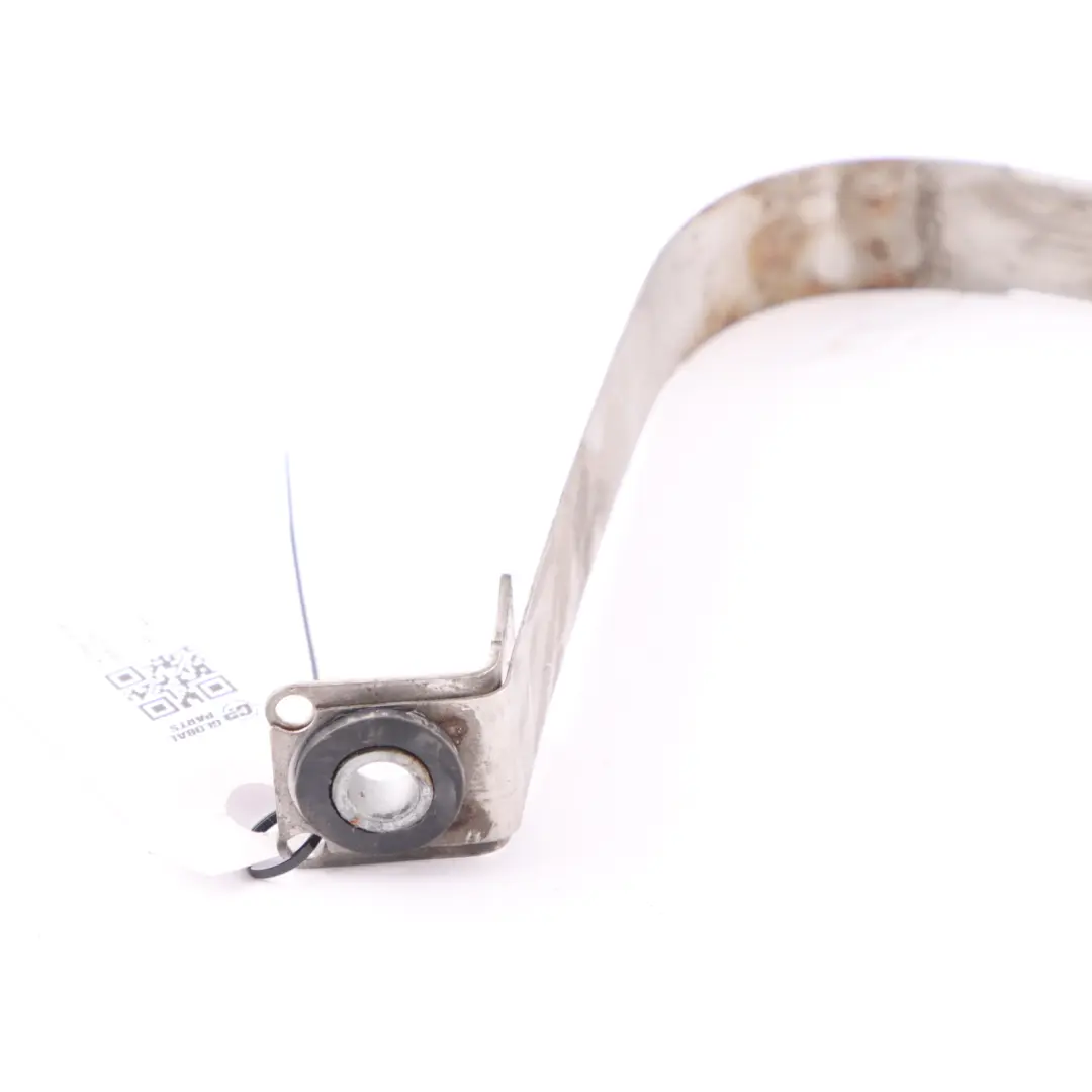 Mercedes W205 W213 Uchwyt Wspornik Zbiornika Paliwa - SKU A2054700040 - Numer Części A2054700040