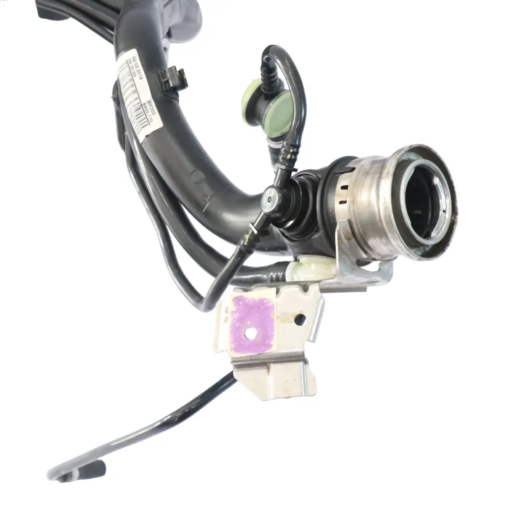 M274 Réservoir d'essence complet pour Mercedes W205 à propos du numéro de pièce A2054703900 Mercedes W205 M274 Réservoir d'essence complet - SKU A2054703900 - Numéro de pièce A2054703900