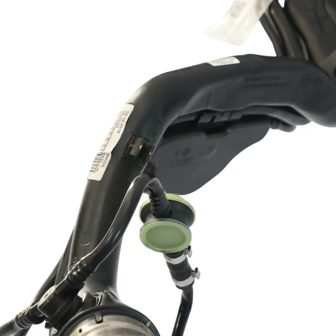 M274 Benzin Kraftstofftank komplett Tank Reservoir für Mercedes W205 mit Teilenummer A2054703900 Mercedes W205 M274 Benzin Kraftstofftank komplett Tank Reservoir - SKU A2054703900 - Teilenummer A2054703900