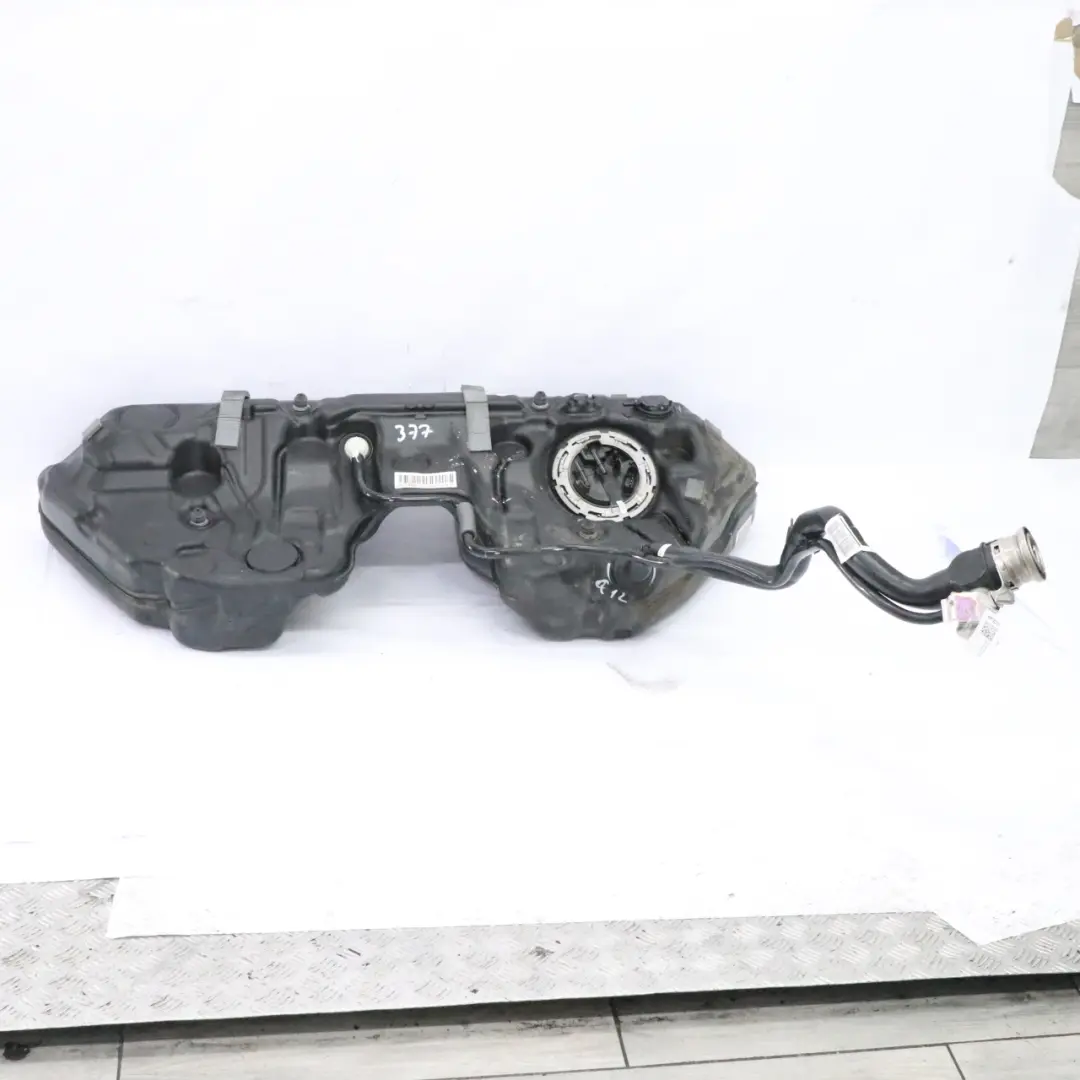 Mercedes W205 Diesel Motor Tanque de Combustible Depósito Completo A2054705401 - SKU A2054708500-2 - Número de pieza A2054708500