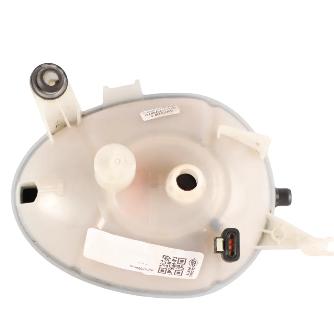 Serbatoio di espansione del refrigerante per Mercedes W205 W213 C238 con numero di parte A2055000049 Mercedes W205 W213 C238 Serbatoio di espansione del refrigerante - SKU A2055000049 - Numero di parte A2055000049