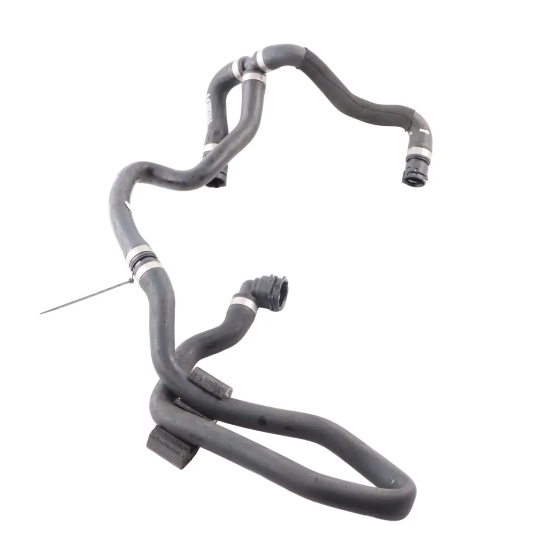 Tuyau D'Eau De Refroidissement Du Moteur Pour Pièce pour Mercedes W205 à propos du numéro de pièce A2055010700 Mercedes W205 Tuyau D'Eau De Refroidissement Du Moteur Pour Pièce - SKU A2055010700 - Numéro de pièce A2055010700