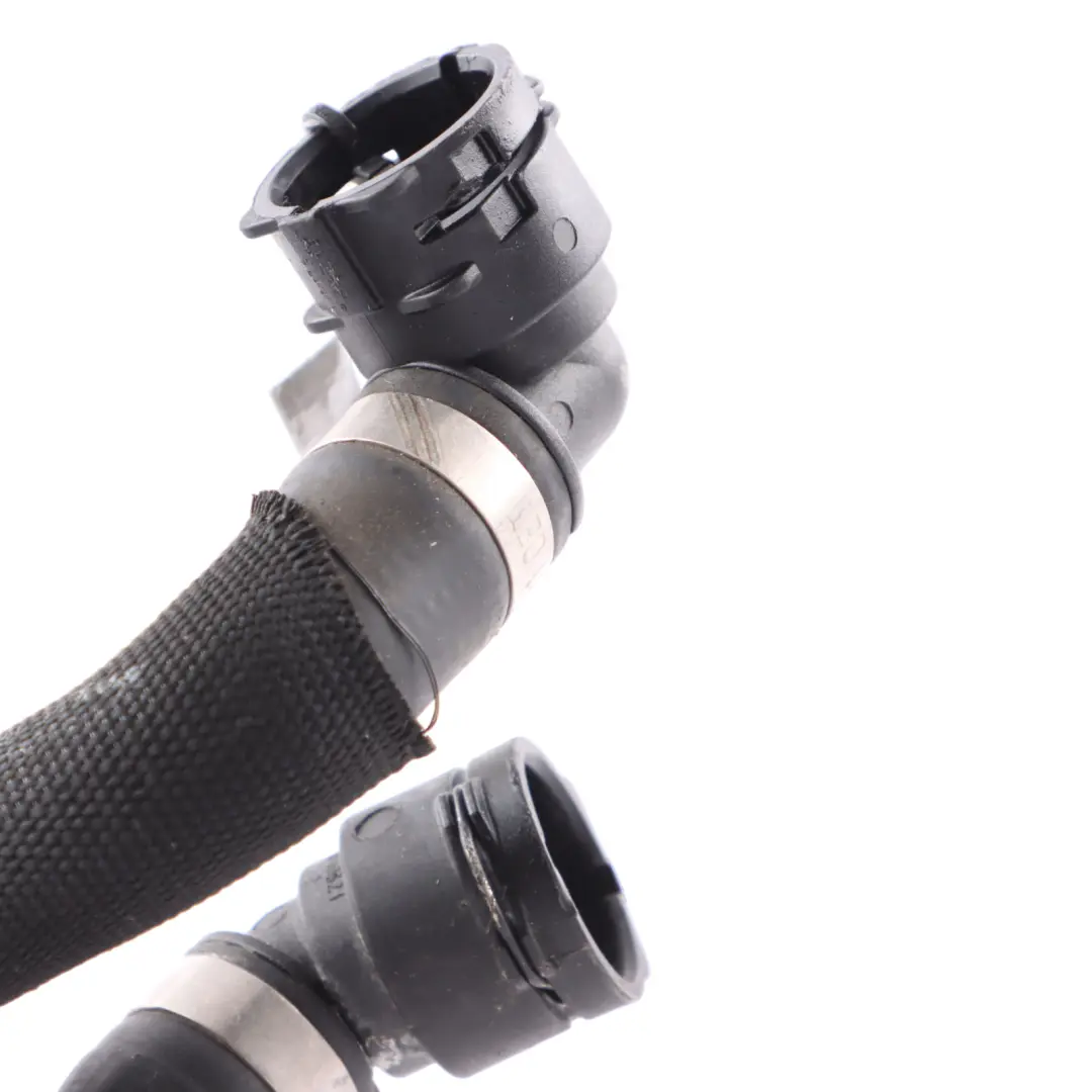 Pantalon Coolant Ligne de réservoirs L'eau Tuyau pour Mercedes W205 à propos du numéro de pièce A2055011301 Mercedes W205 Pantalon Coolant Ligne de réservoirs L'eau Tuyau - SKU A2055011301 - Numéro de pièce A2055011301