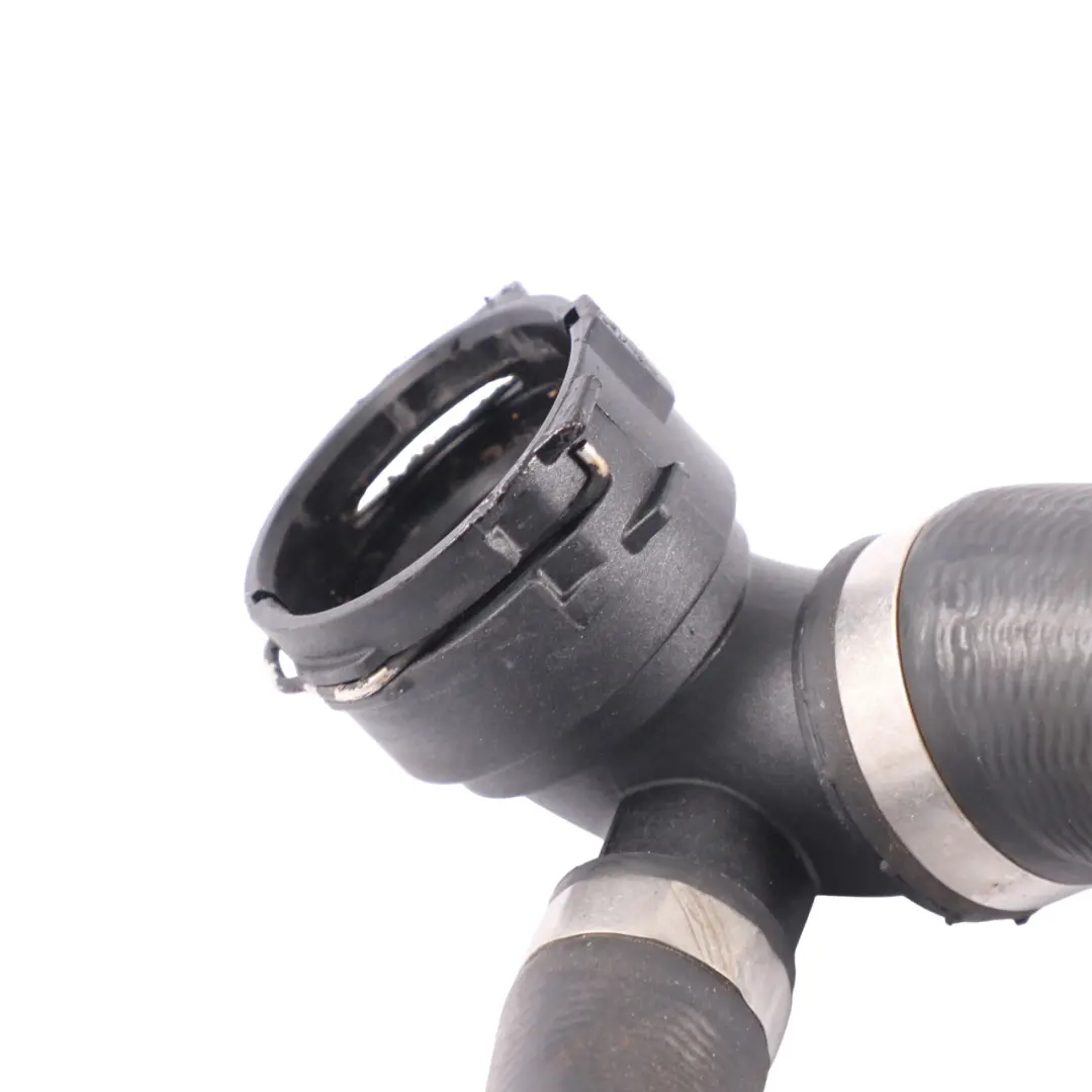 Ladeluft Kühler Wasser Leitung Kühl Mittel Schlauch für Mercedes W205 mit Teilenummer A2055018301 Mercedes W205 Ladeluft Kühler Wasser Leitung Kühl Mittel Schlauch - SKU A2055018301 - Teilenummer A2055018301